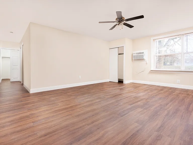 Aspen Grove Apartment Homes — Photo 5