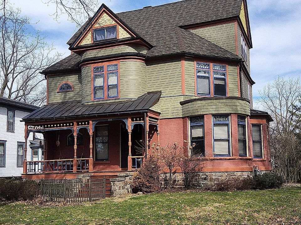 2nd image of 428 Stuart Ave