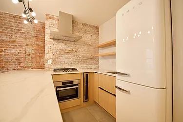 Rented by Nolita Group