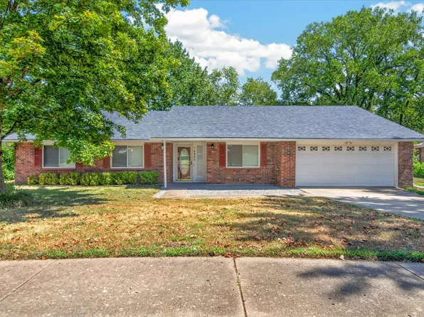 4640 SE Barlow Dr, Bartlesville, OK 74006