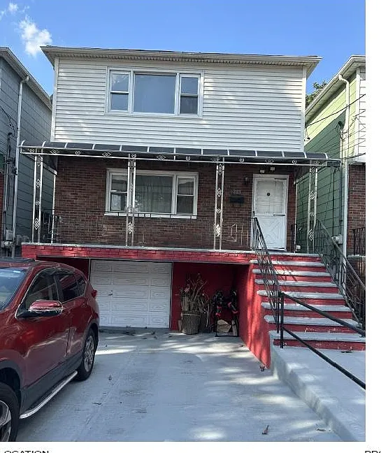 278 Boyd Ave #2