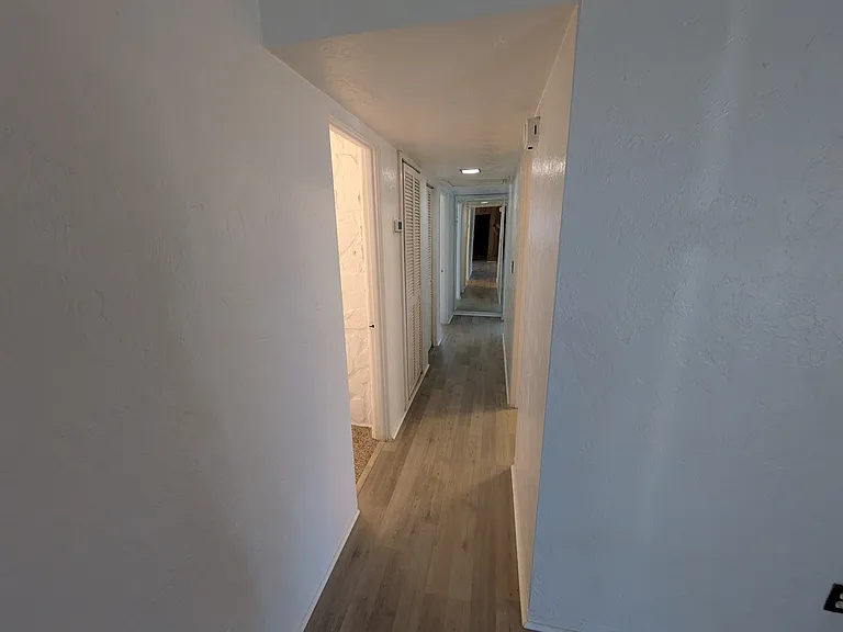 10981 Village Green Ave — Photo 33