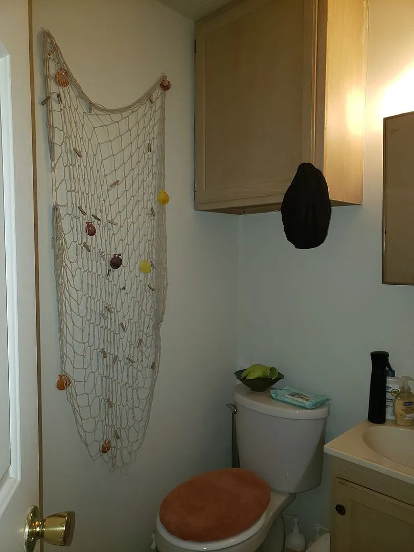 5 bed, 3 bath home on Northside: Available July 2027! — Photo 3