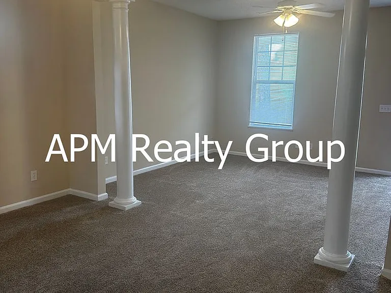 252 Bassett Loop — Photo 10