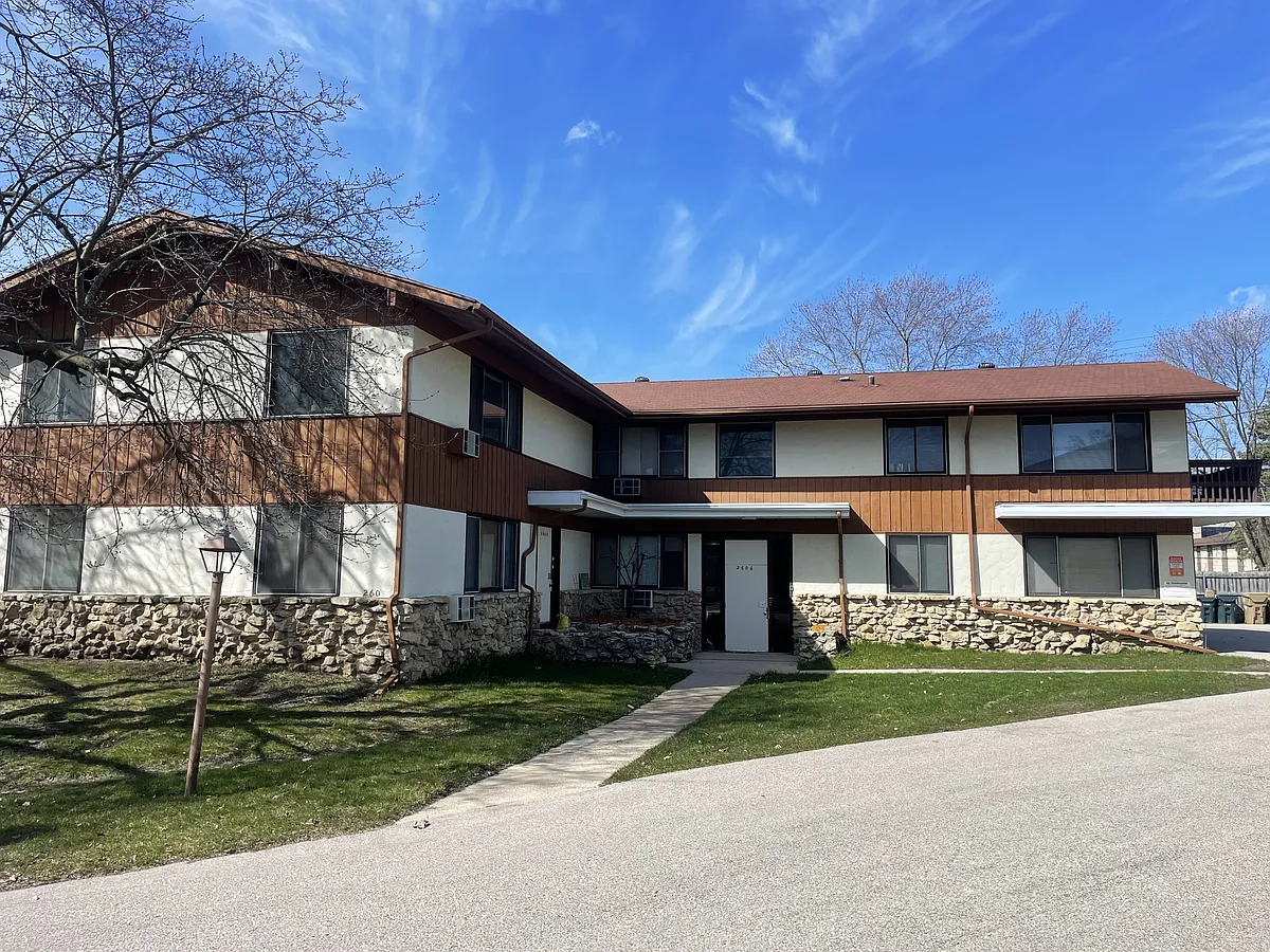Building Photo - 2608 Ardsley Cir