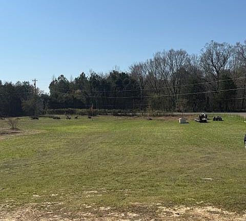 2nd image of 201 County Road 756