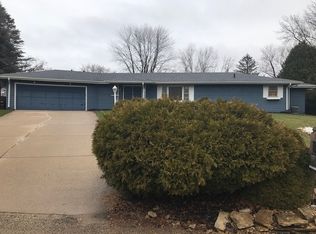 1006 Arctic Cir, Rockford, IL 61108