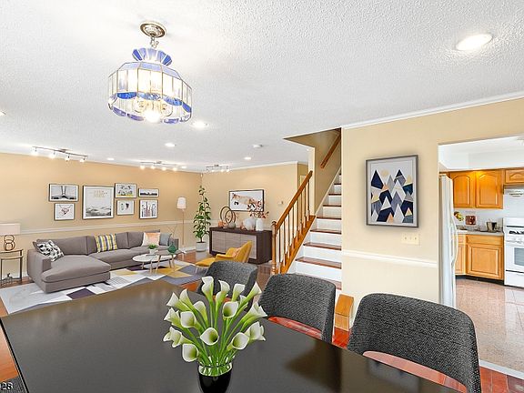 4th image of 3406 French Dr