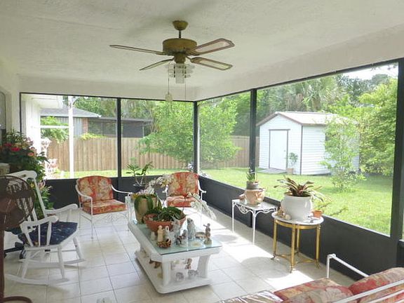 4th image of 1658 SE Biddle Ln