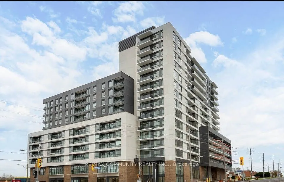 ELLE Condo — Photo 1