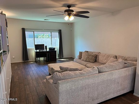 3rd image of 304 W STANLEY Avenue