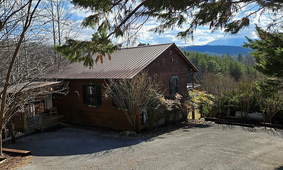 1st image of 3549 Bear Pen Gap Rd