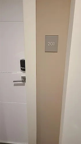 2000 Metropica Way Photo 1
