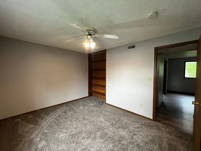 728 Westwinds Dr #5 — Photo 10