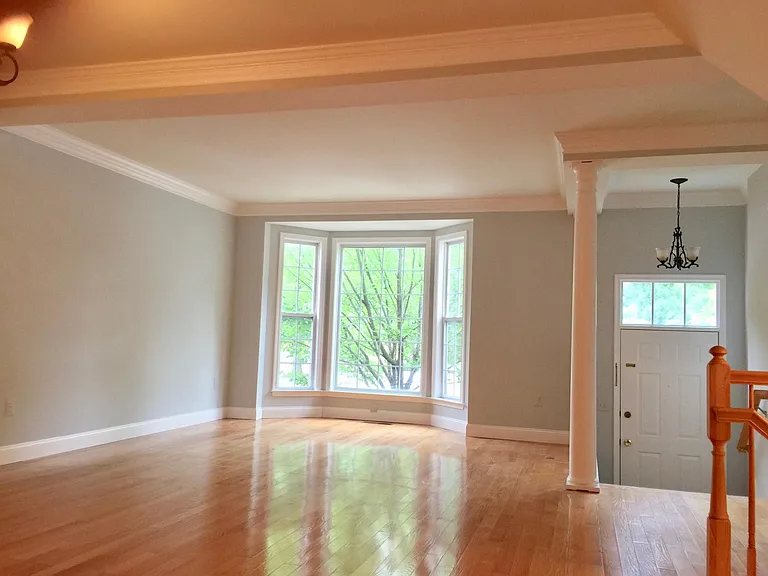 6121 Bricker Ln — Photo 3