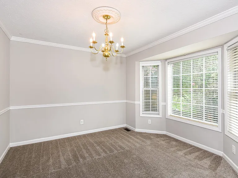 3042 Lexington Ave — Photo 7