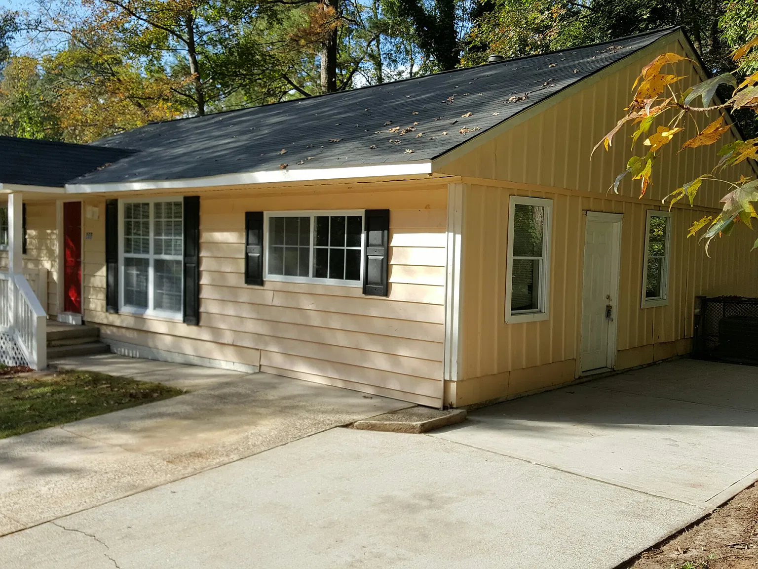 4 bed, 1551 sqft, $2,095 — Photo 2