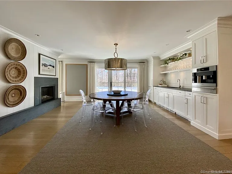 7 Whaling Rd — Photo 6