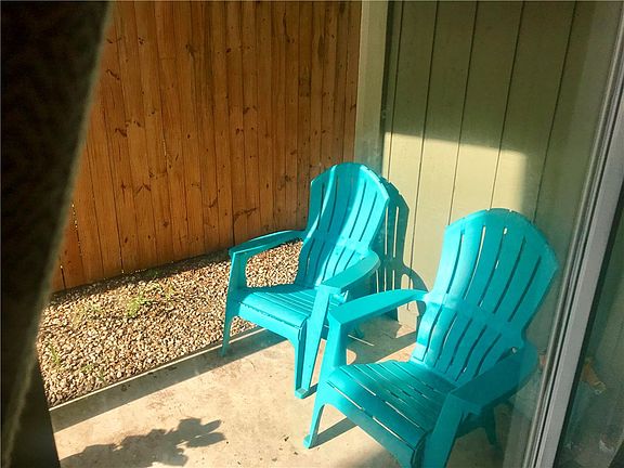 5th image of 2303 E Side Dr APT 108