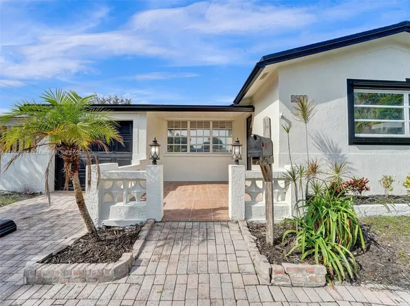 1910 N 52nd Ave, Hollywood, FL 33021