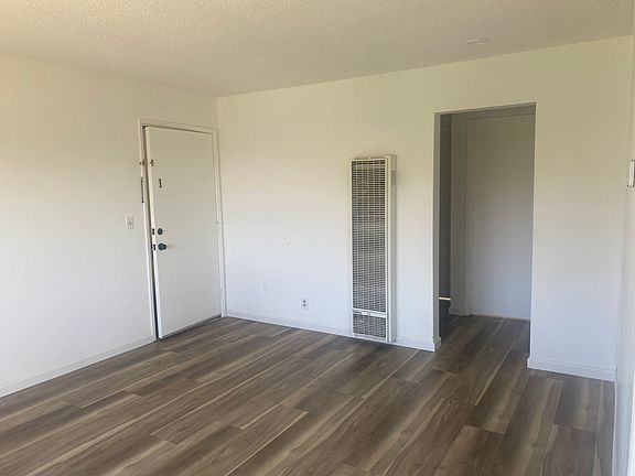 4th image of 1264 Calle Oriente
