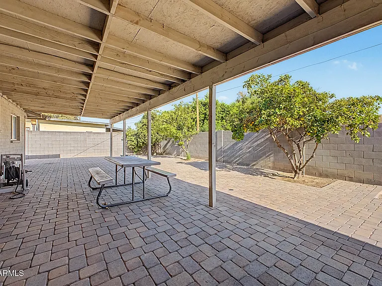 515 E Vista Del Cerro Dr — Photo 27