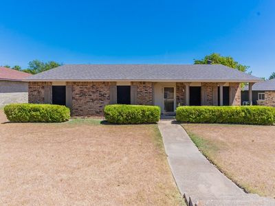 653 Nora Ln, Desoto, TX, 75115