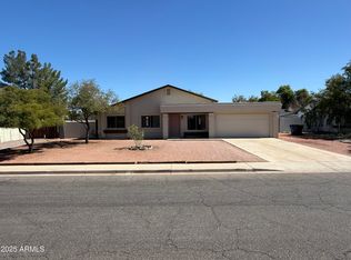813 S Briar, Mesa, AZ 85204