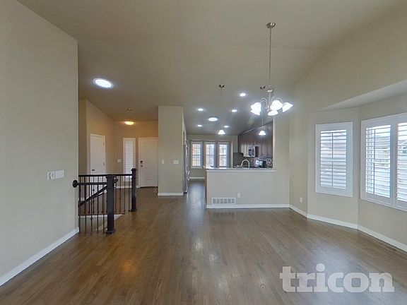 3rd image of 8777 Mossy Bank Ln