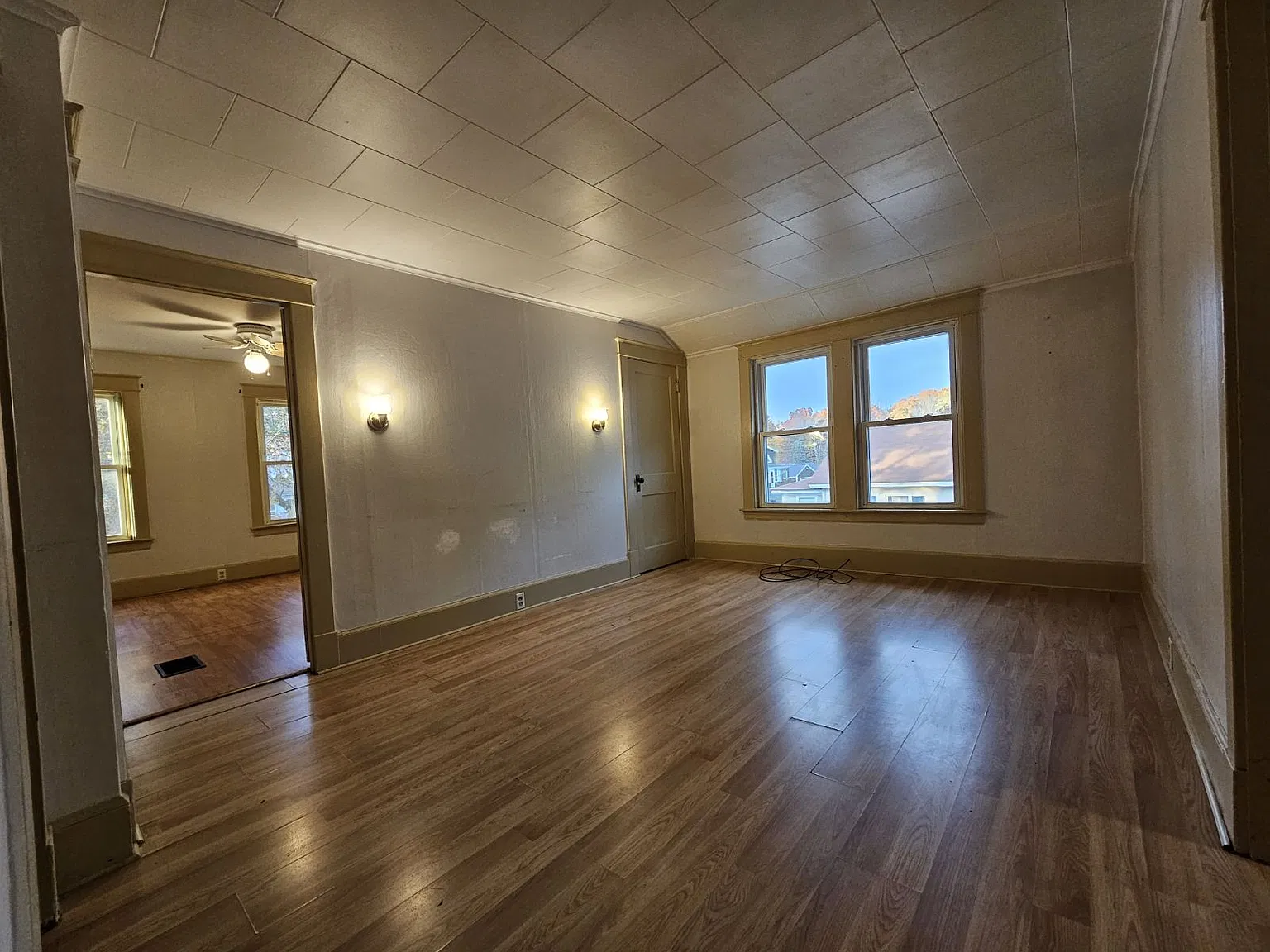 2 bed, 780 sqft, $1,600 — Photo 4