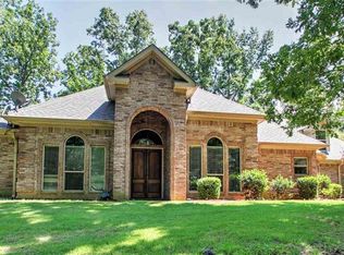 8710 Oltmans Hill Dr, Benton, AR 72019