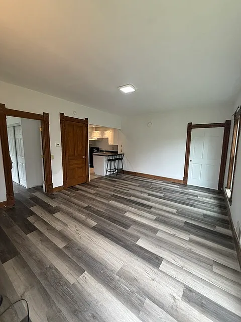 207 W Exchange St #1