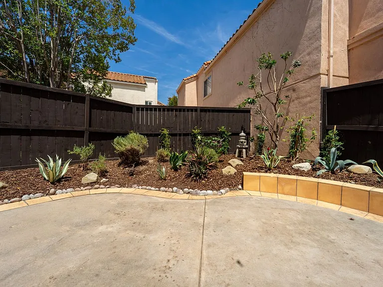 4365 Oak Glen St — Photo 24