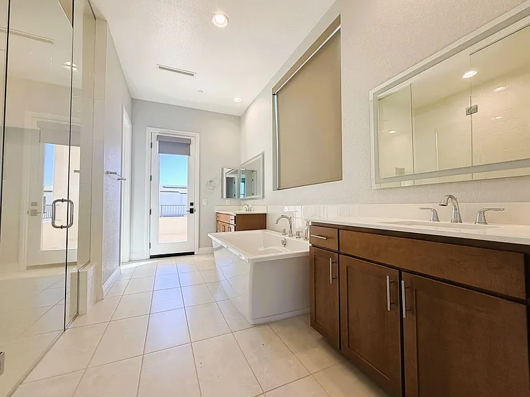 980 Natural Harmony St — Photo 33