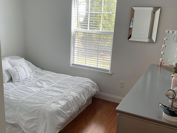 4th image of 2905 Greenspire Ct