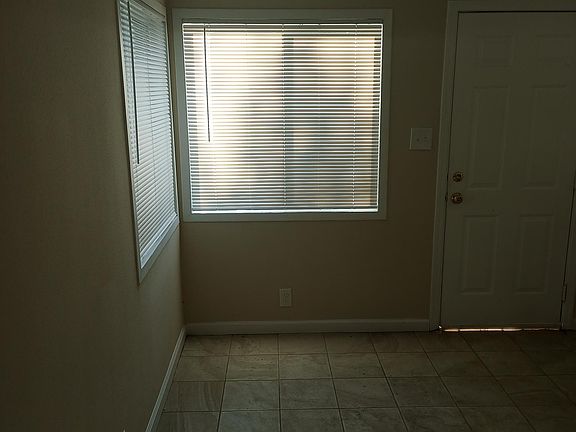 5th image of 10148 Bel Air Ave #A