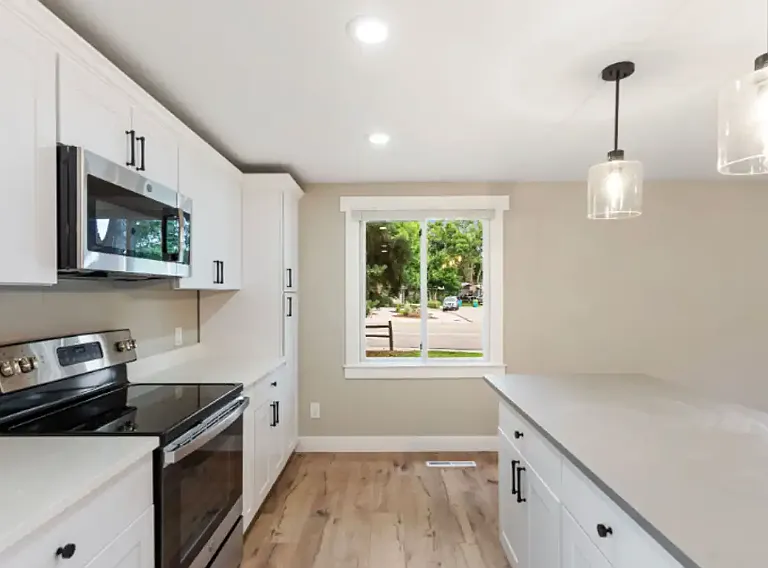 Newly updated kitchen.