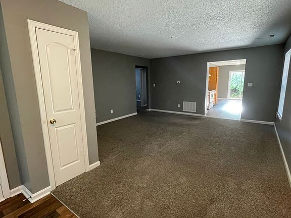 5th image of 3909 Candle Berry Dr