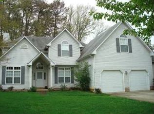 839 Reading Rd, Virginia Beach, VA 23451