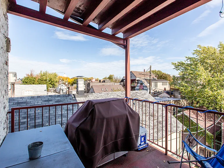 1621 N Honore St #3R — Photo 17