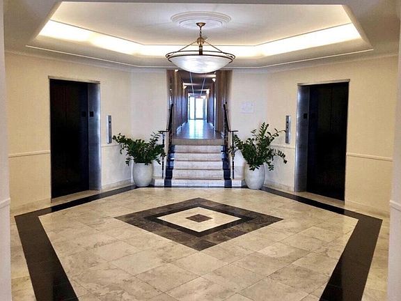 5th image of 2800 N Flagler Dr APT 215
