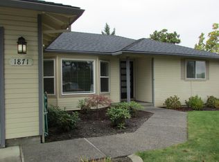 1871 Pinedale St, Medford, OR 97504