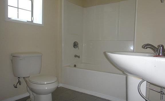 5th image of 5642 Catina St