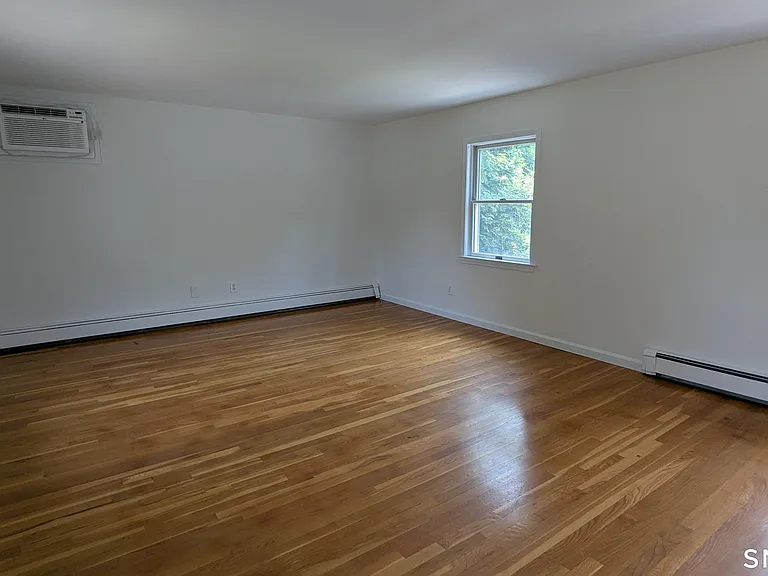 117 N Taylor Ave — Photo 15