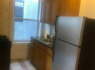 24-26 43rd St #3R, Astoria, NY 11103