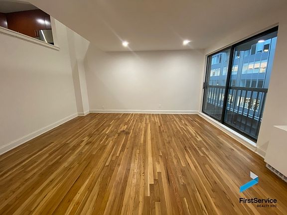 2nd image of 123 E 54th St APT 4H
