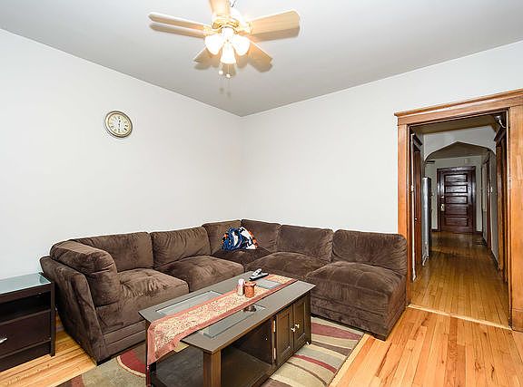 3rd image of 2320 Kenilworth Ave