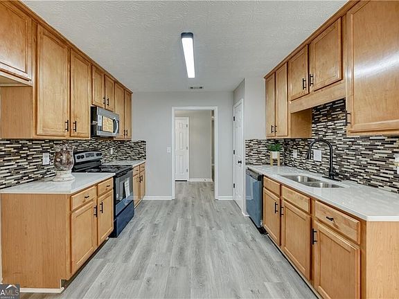 5th image of 3364 Watson Meadow Ln
