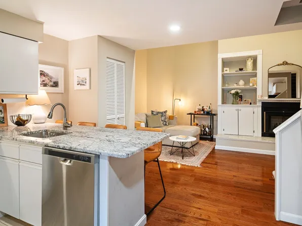 356-358 Main St Unit 12, Charlestown, MA 02129