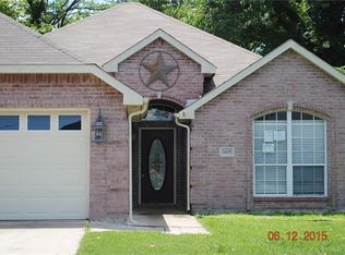 1405 Pecan Creek Dr, Farmersville, TX 75442